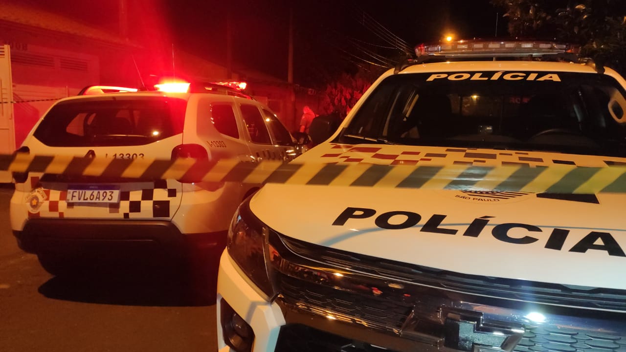 Foto 2 de 5 — Homem é esfaqueado e morto em Américo Brasiliense